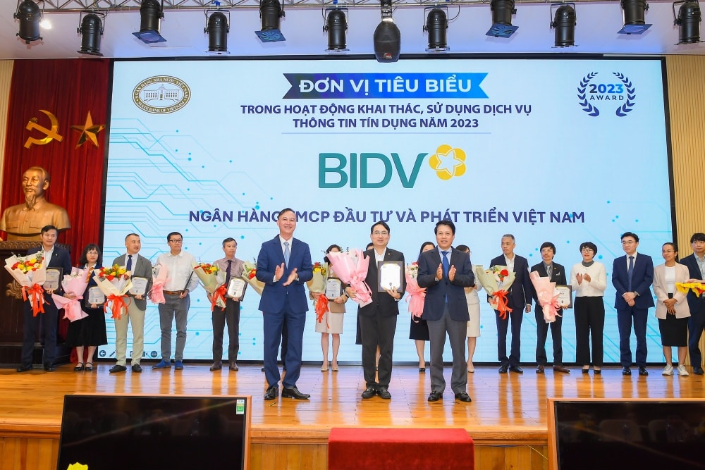 CIC - Trụ cột quan trọng của cơ sở hạ tầng tài chính quốc gia CIC - Trụ cột quan trọng của cơ sở hạ tầng tài chính quốc gia