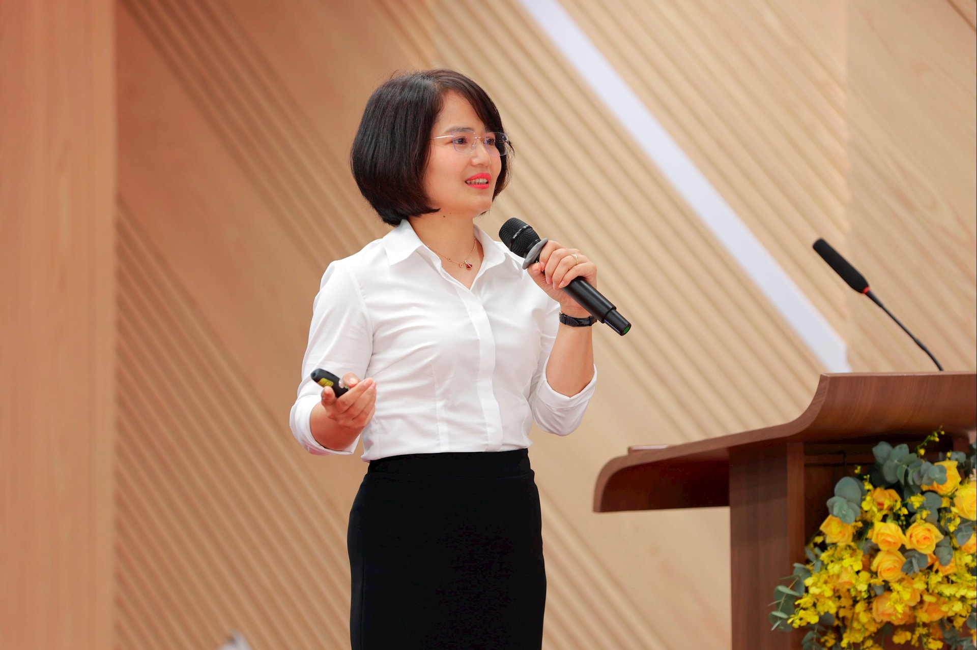 Phó Tổng Giám đốc Nguyễn Thị Quỳnh Giao phát biểu tại TP.HCM