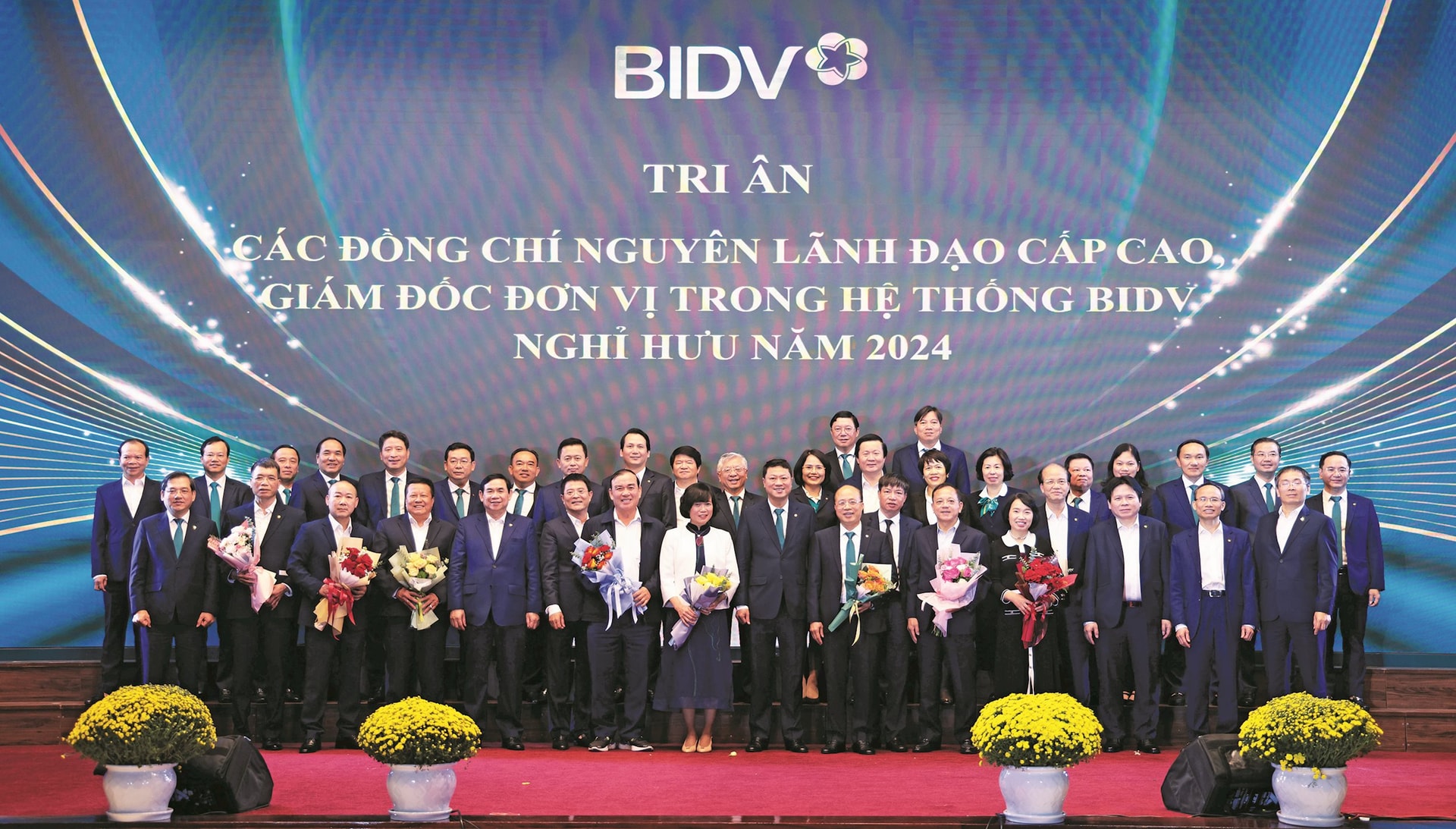 Bà Phan Thị Chinh tại lễ tri ân các đồng chí Nguyên lãnh đạo cấp cao, giám đốc đơn vị trong hệ thống BIDV