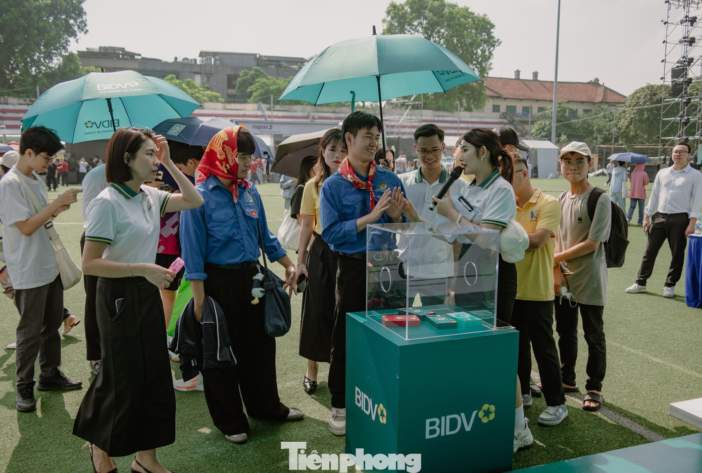 tp-ngay-the-viet-nam-1.png