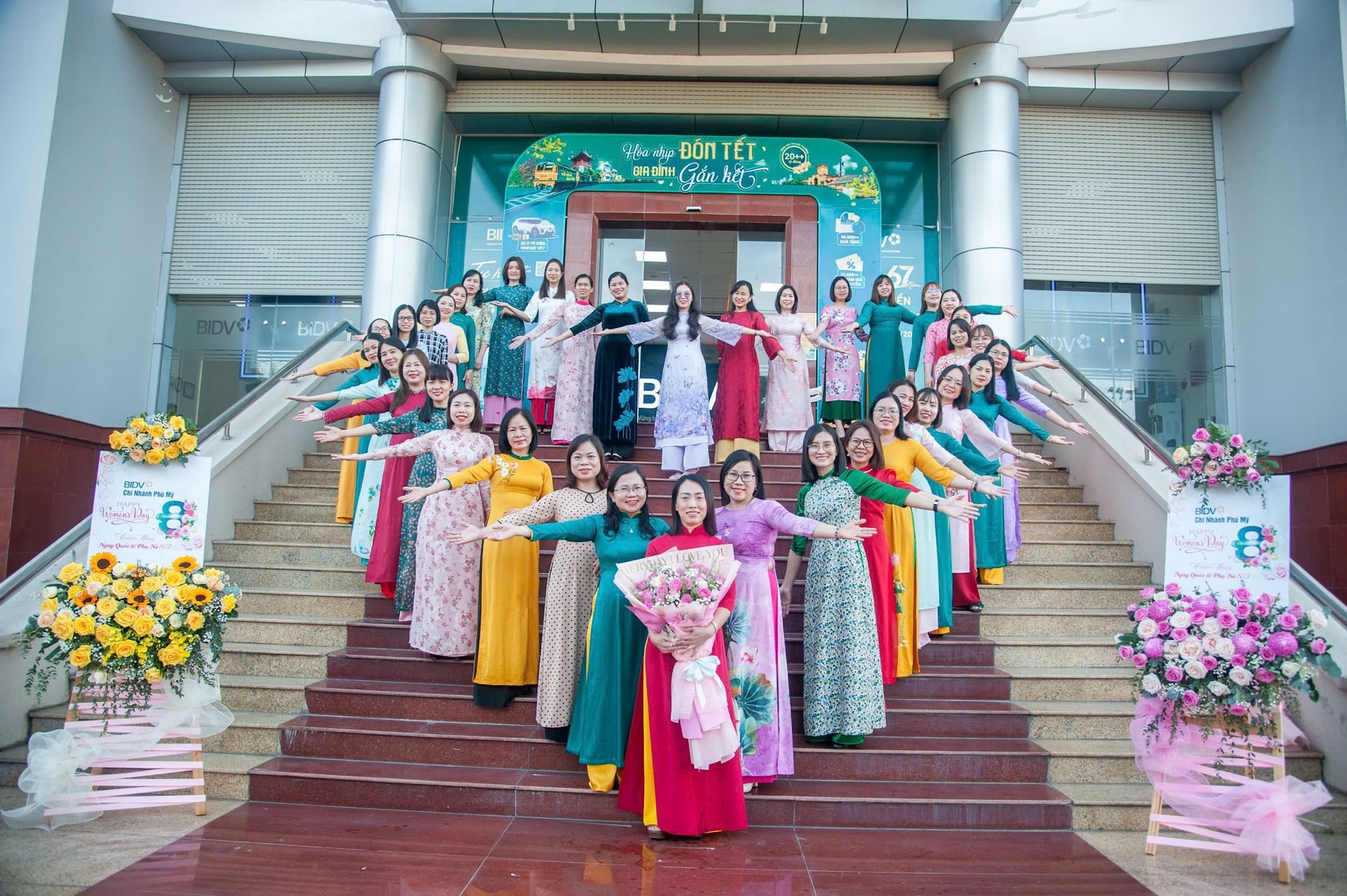 BIDV Phu My female staff