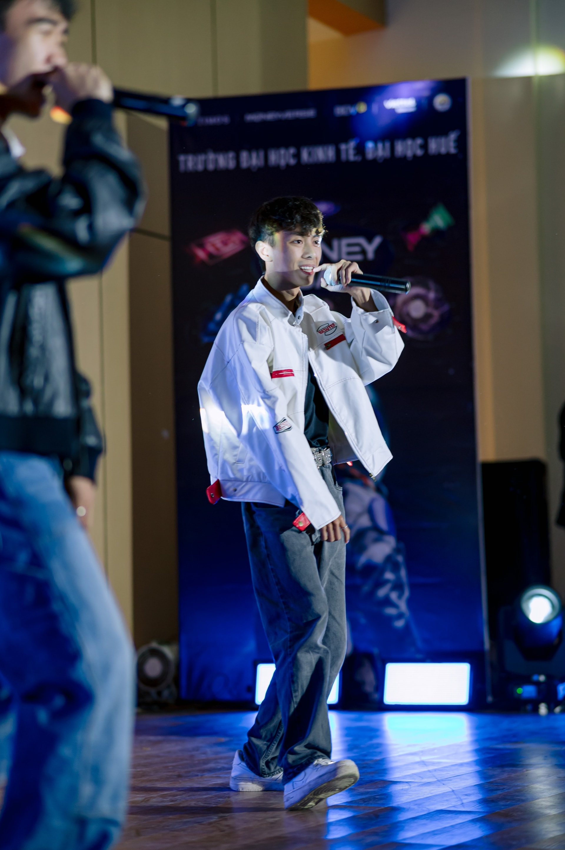 Giải mã sức hút của Vũ trụ Đồng tiền 2025: “Giảng đường” tài chính 4.0 thu hút 54 trường đại học tranh đấu- Ảnh 3. Giải mã sức hút của Vũ trụ Đồng tiền 2025: “Giảng đường” tài chính 4.0 thu hút 54 trường đại học tranh đấu- Ảnh 3.