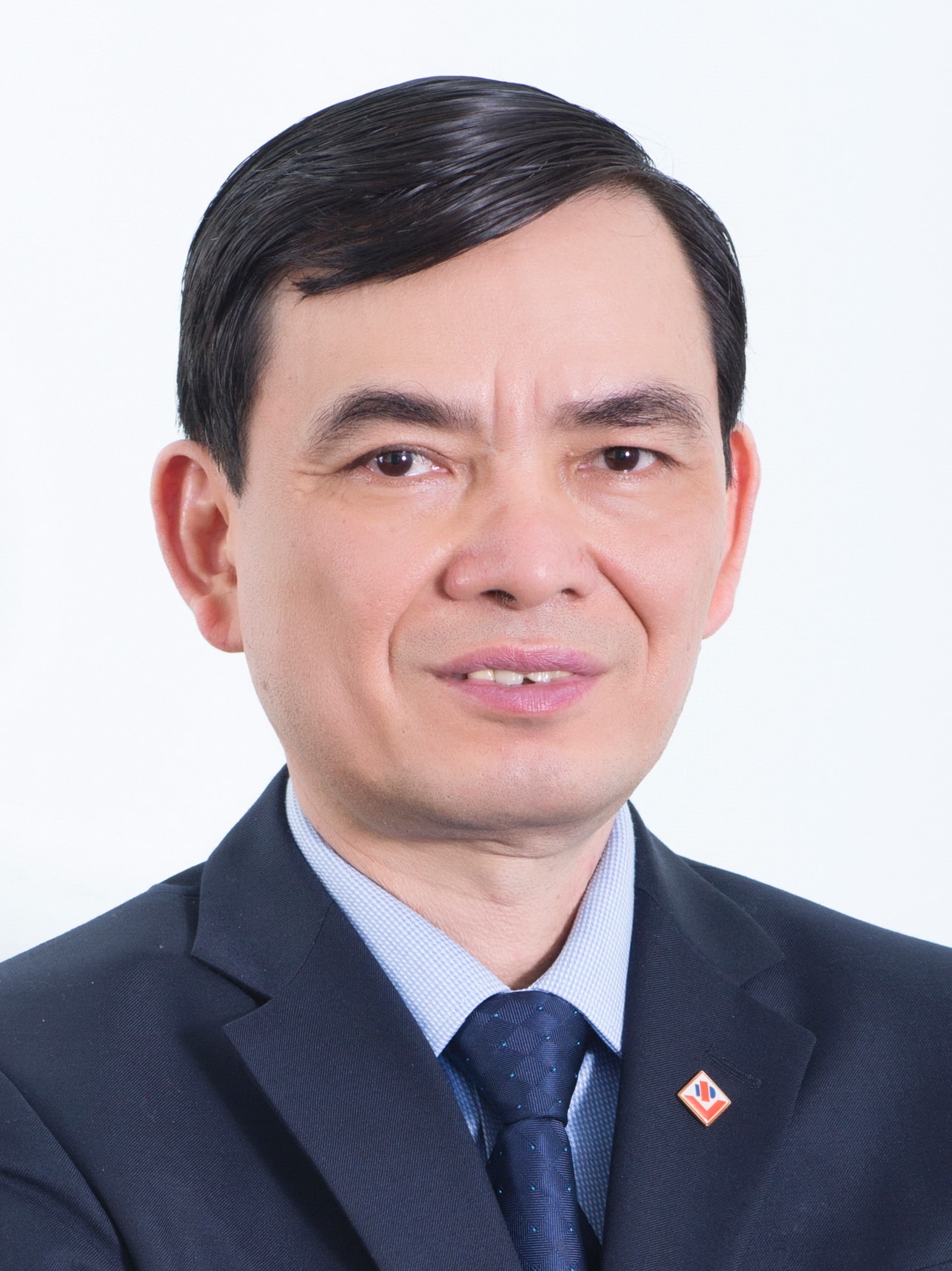13-MR. TRAN ANH TUAN