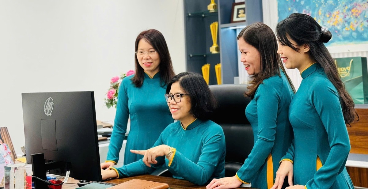 Chị Liên Hương là người thuyền trưởng truyền cảm hứng trong mắt đồng nghiệp