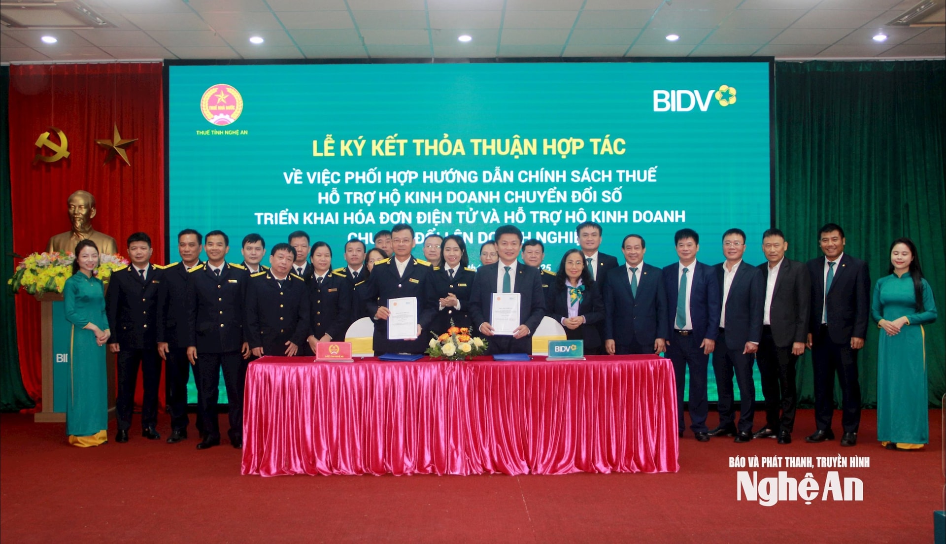 bna_cac-don-vi-thuc-hien-ky-ket-hop-tac-anh-quang-an.jpg