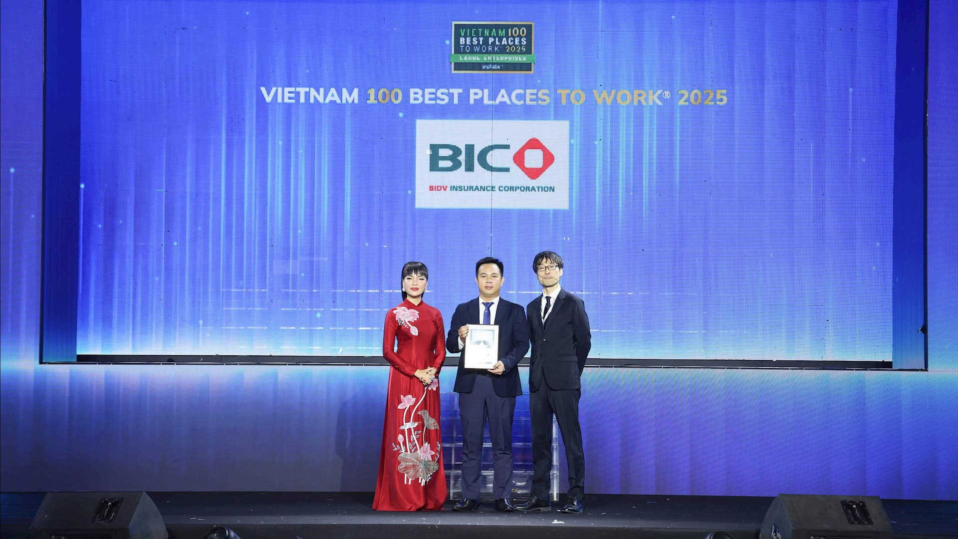 BIC ត្រូវបានផ្តល់កិត្តិយសជាកន្លែងល្អបំផុត 1 សម្រាប់ធ្វើការនៅក្នុងឧស្សាហកម្មធានារ៉ាប់រងក្នុងឆ្នាំ 2025