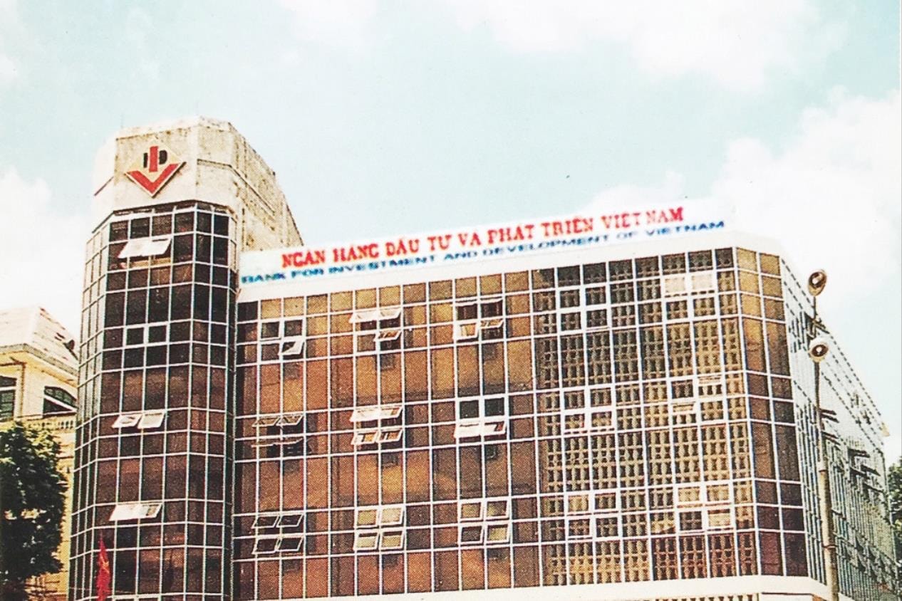 Building 194, Quang Khai Street, the first official listing (1).jpg