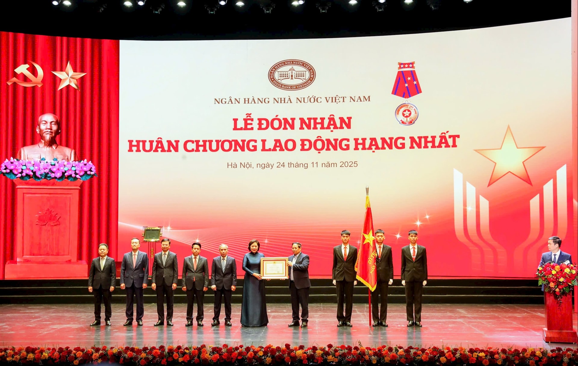 NHNN nhân huan chuong