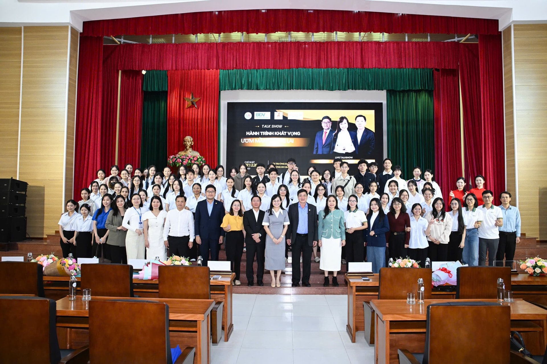 Talkshow mang đến những phút giây vui vẻ và đầy ý nghĩa