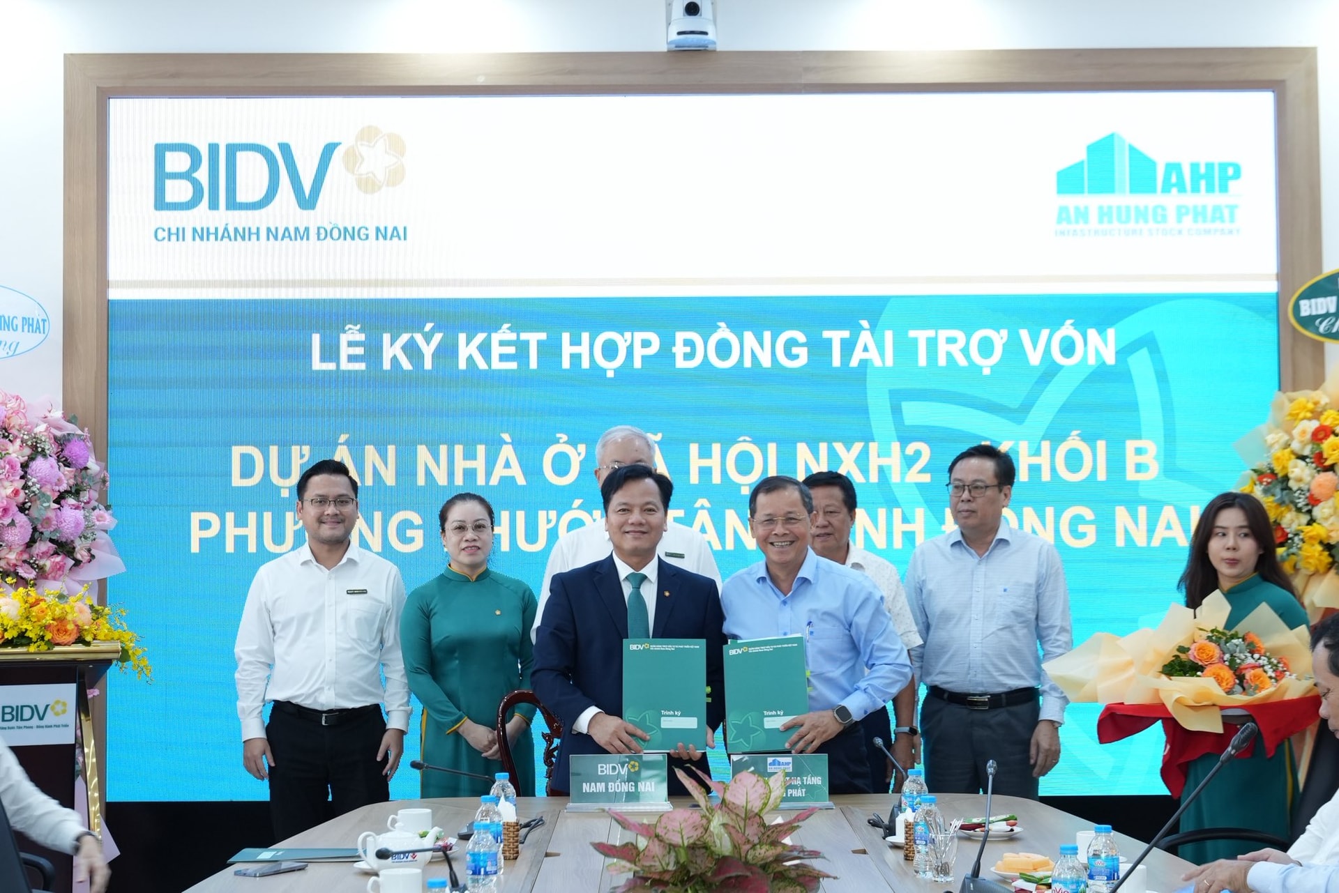 BIDV Nam Đồng Nai tổ chức Lễ ký kết Hợp đồng tài trợ vốn Dự án nhà ở xã hội 2