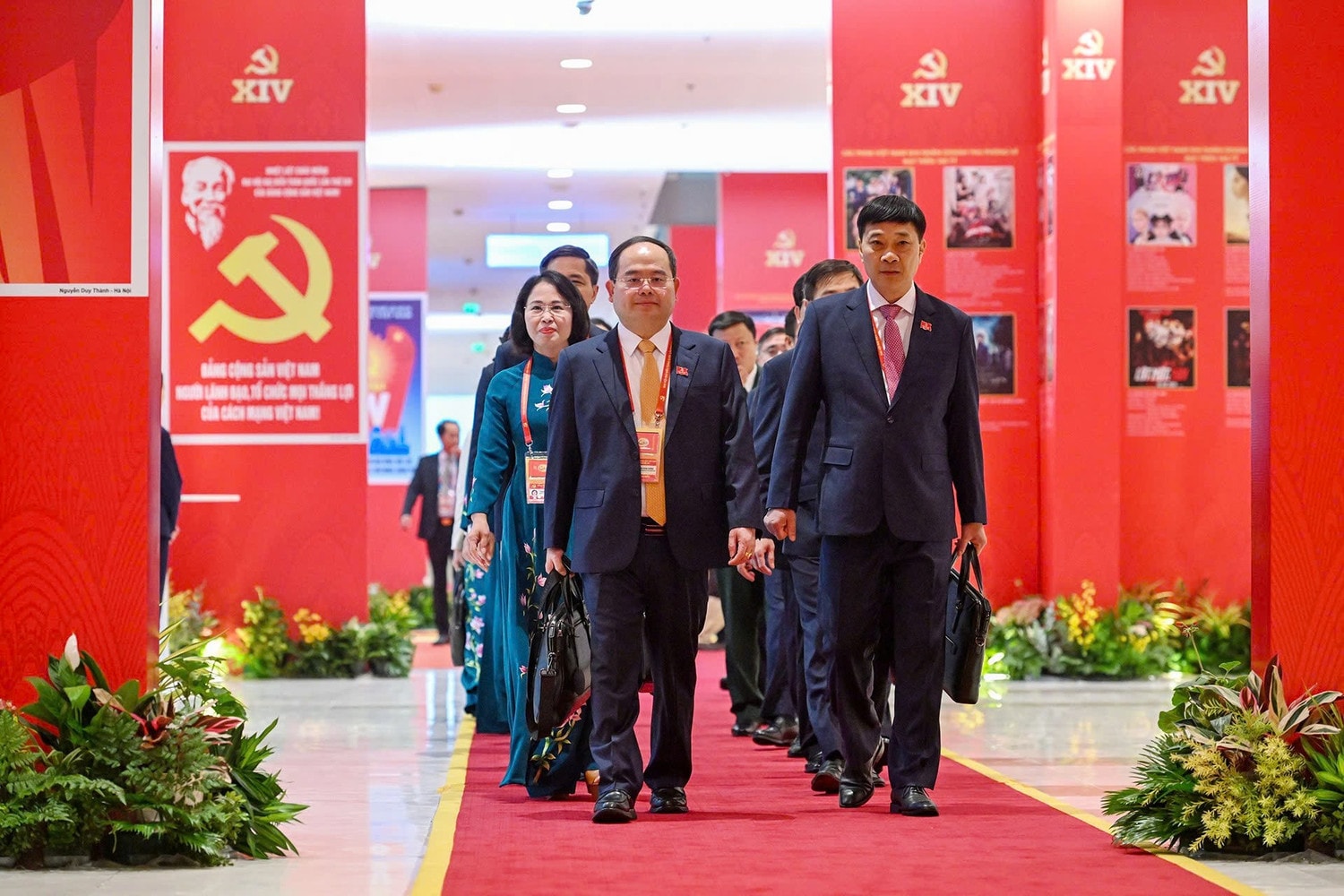 cac dai bieu du 20-1 1