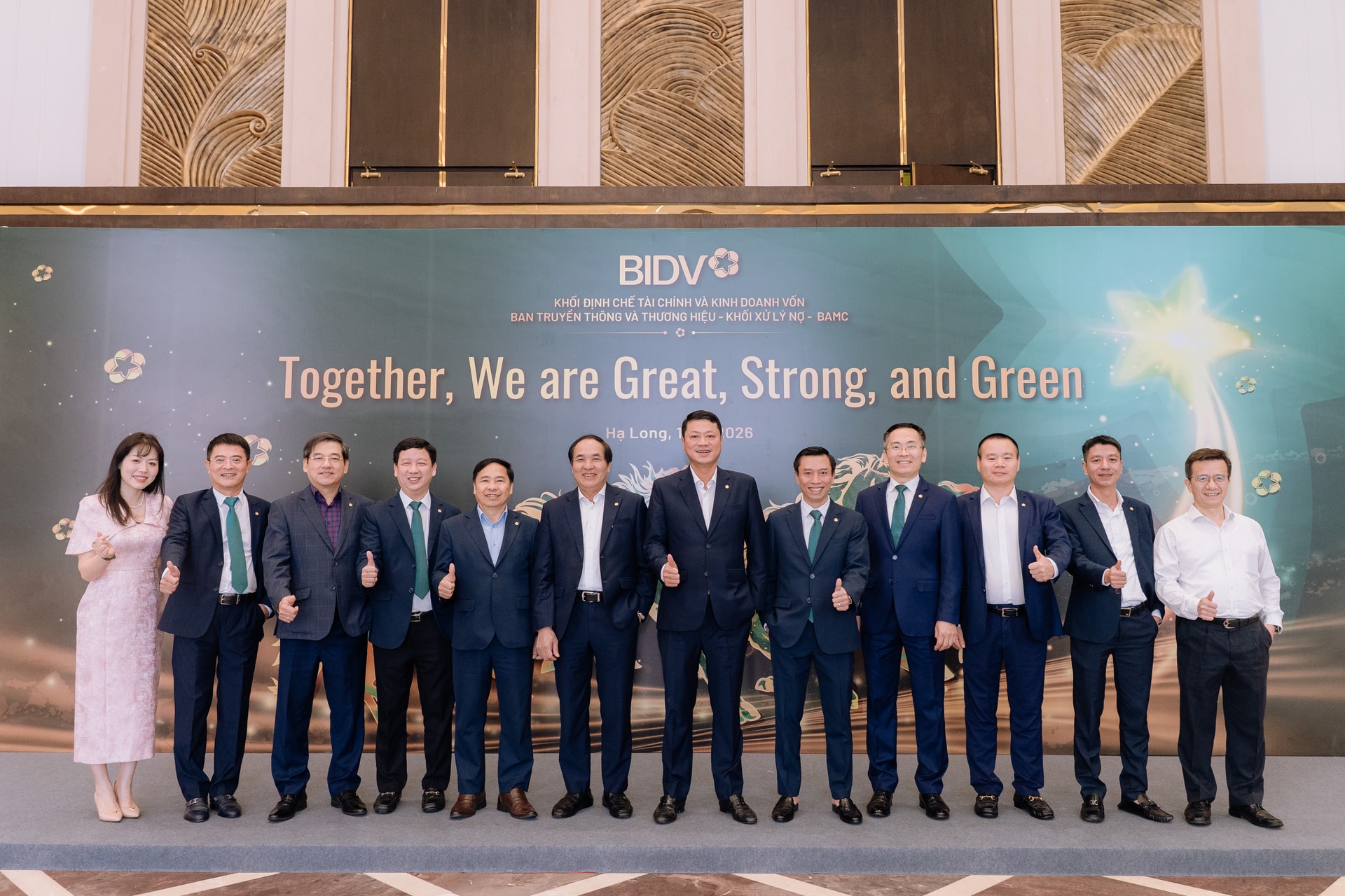 Khối Định chế tài chính và Kinh doanh vốn, Khối Xử lý nợ và BAMC, Ban Truyền thông và Thương hiệu