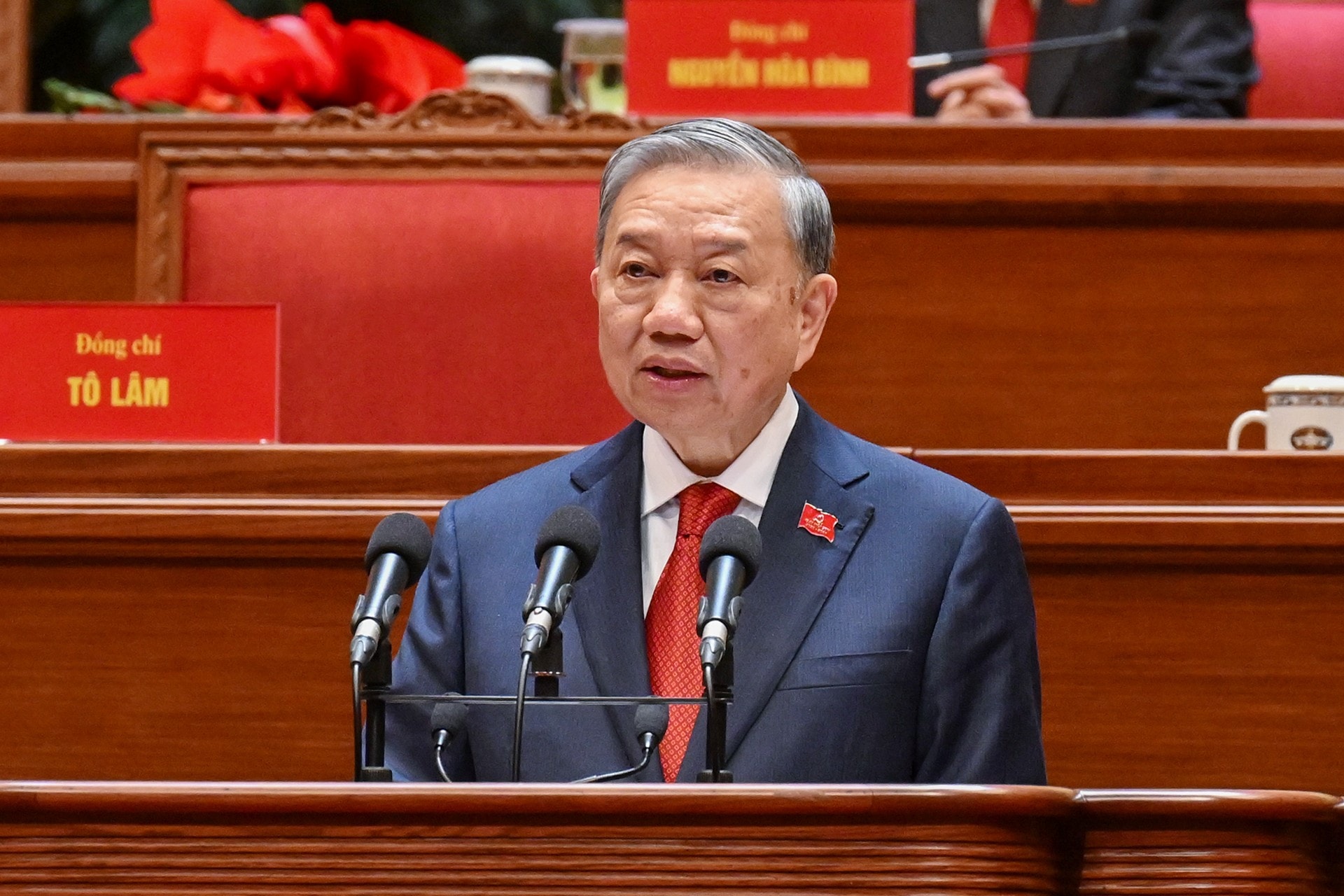 Bài viết của Tổng Bí thư Tô Lâm: TIẾN LÊN! TOÀN THẮNG ẮT VỀ TA!- Ảnh 1. Bài viết của Tổng Bí thư Tô Lâm: TIẾN LÊN! TOÀN THẮNG ẮT VỀ TA!- Ảnh 1.