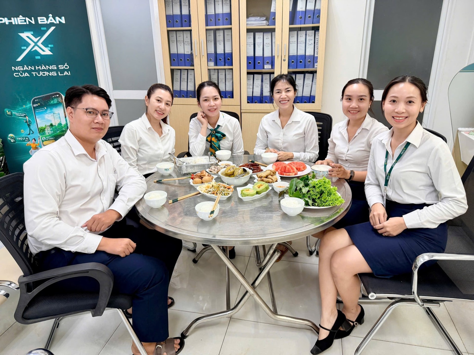 Bữa cơm công đoàn của Chi nhánh Củ Chi