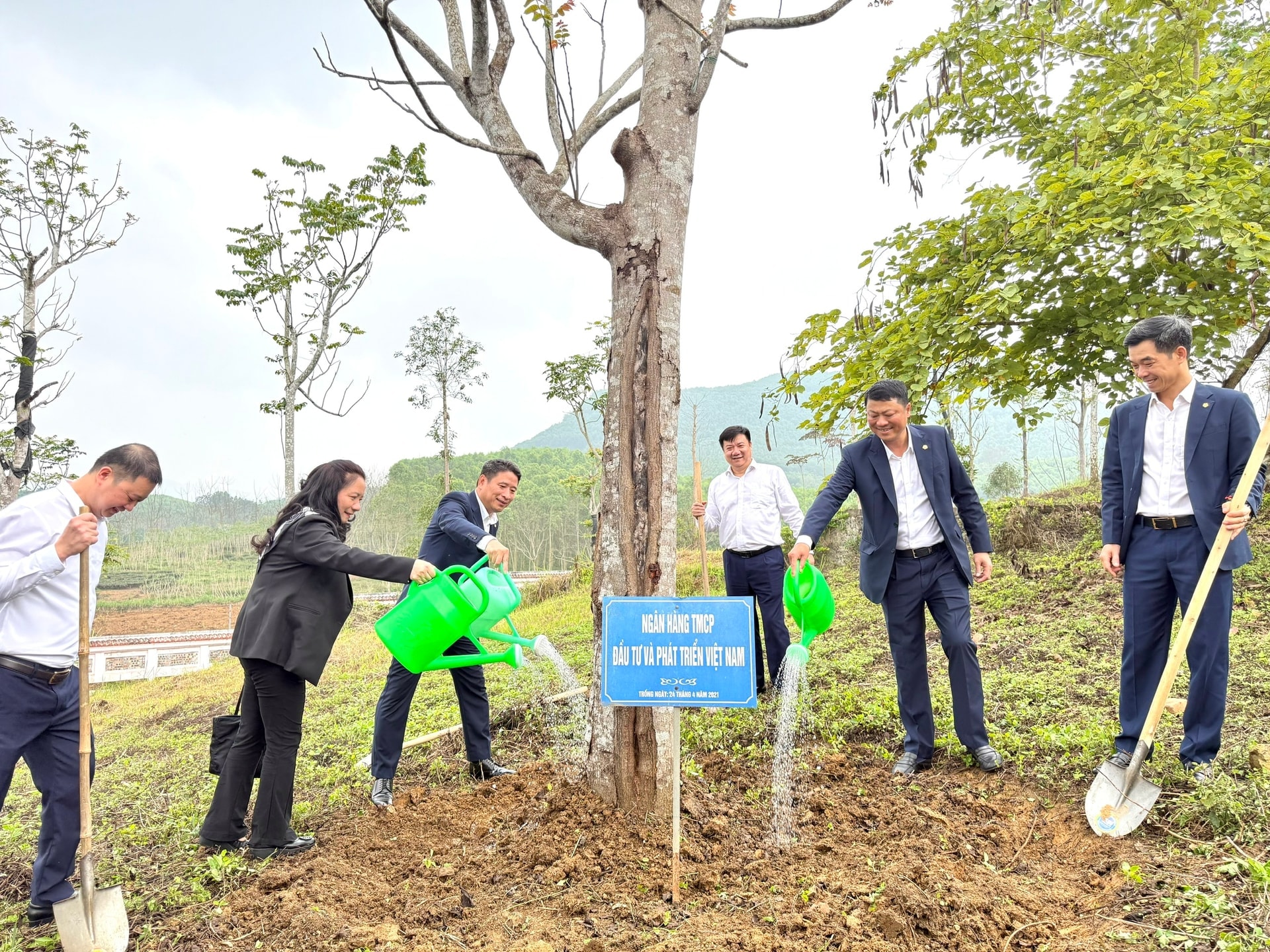 Đại diện BIDV tham gia