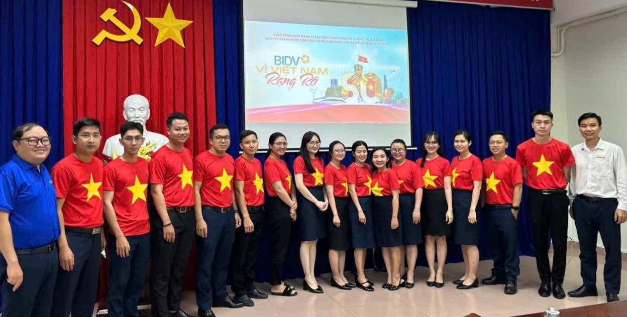 Chi nhánh An Giang tổ chức cuộc thi tìm hiểu lịch sử tại buổi sinh hoạt chi bộ 1