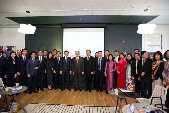 Đoàn công tác BIDV tham gia cùng Đoàn NHNN, tháp tùng Phó Thủ tướng Thường trực Chính phủ Nguyễn Hòa Bình thăm và làm việc tại Hoa Kỳ