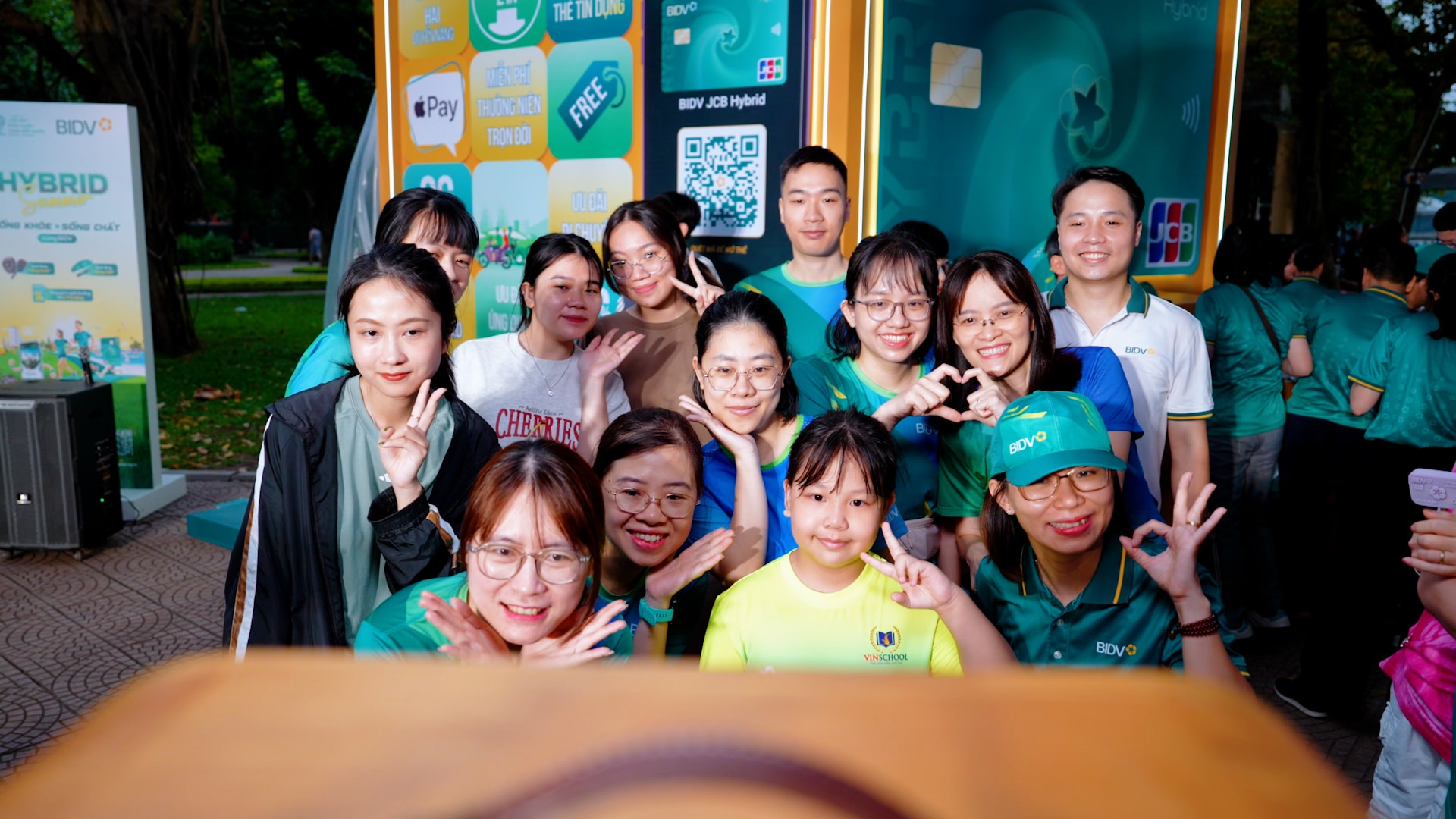 Coffee JCB Hybrid.00_02_25_09.Still005