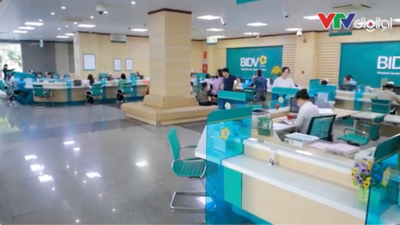 Tín dụng ngân hàng: Trụ đỡ cho năng lượng tái tạo 