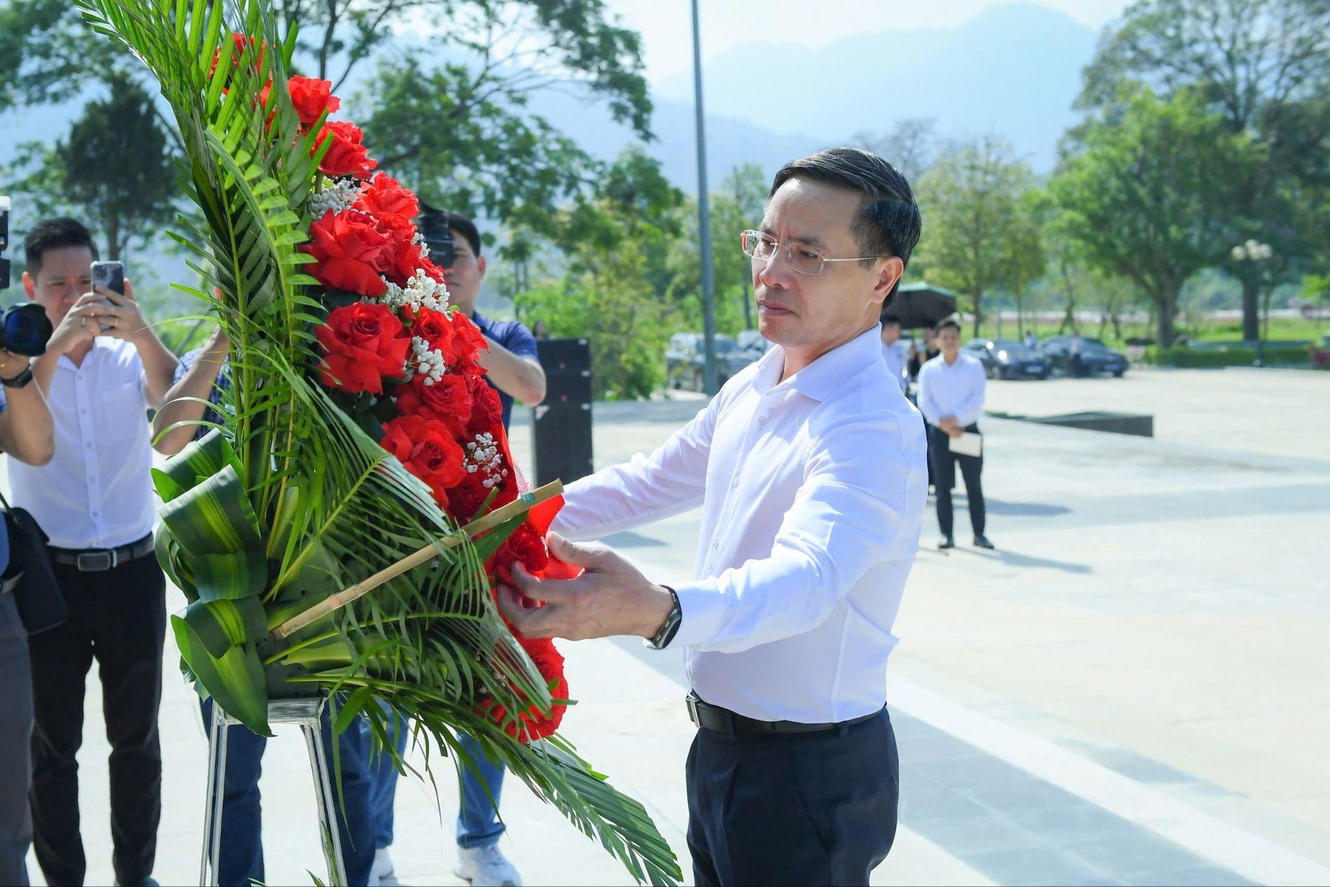 5.5 2 Ngành Ngân hàng tri ân cội nguồn, tiếp bước truyền thống 75 năm hào hùng xây dựng và phát triển