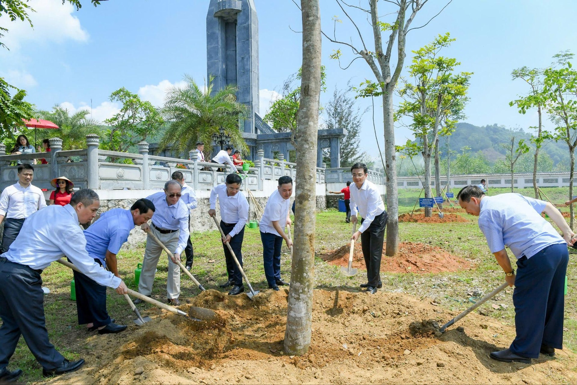 5.5 6 Ngành Ngân hàng tri ân cội nguồn, tiếp bước truyền thống 75 năm hào hùng xây dựng và phát triển
