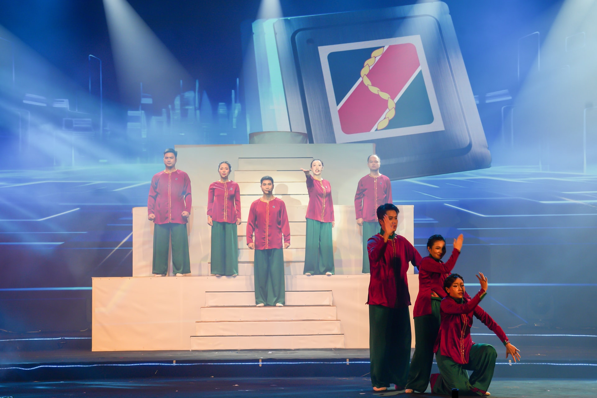 Bùng nổ 