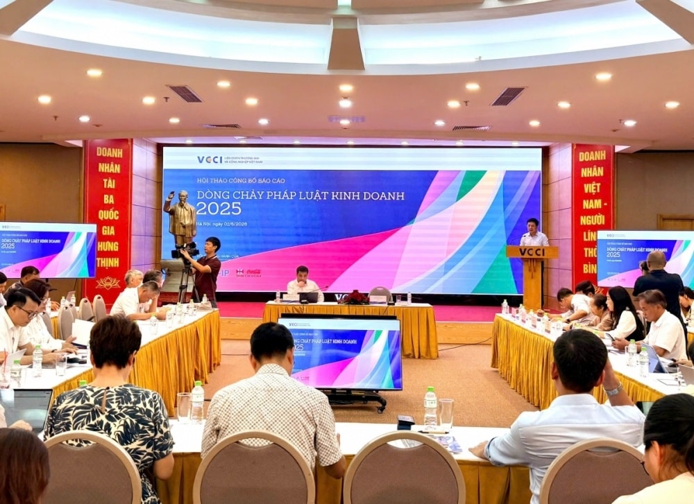  “Chúng ta đã chứng kiến tốc độ xây dựng pháp luật nhanh chưa từng có. Chỉ trong 3 kỳ họp, Quốc hội đã thông qua tới 89 đạo luật, một con số kỷ lục trong lịch sử lập pháp gần đây
