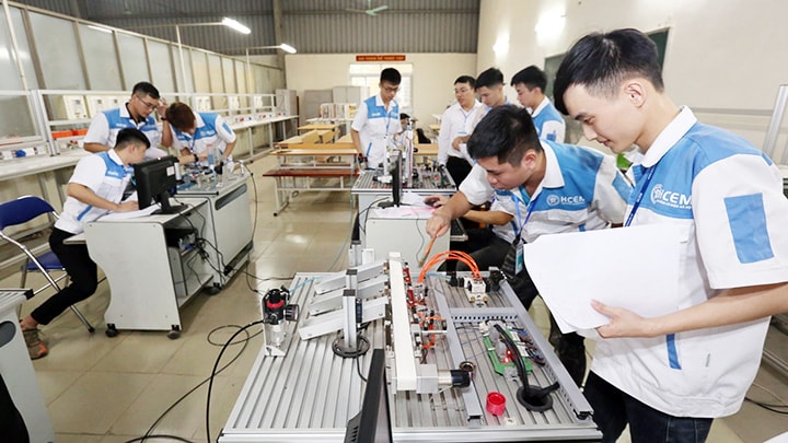Đề xuất quy định về liên thông giữa trung học nghề, trung cấp, cao đẳng và đại học- Ảnh 1.