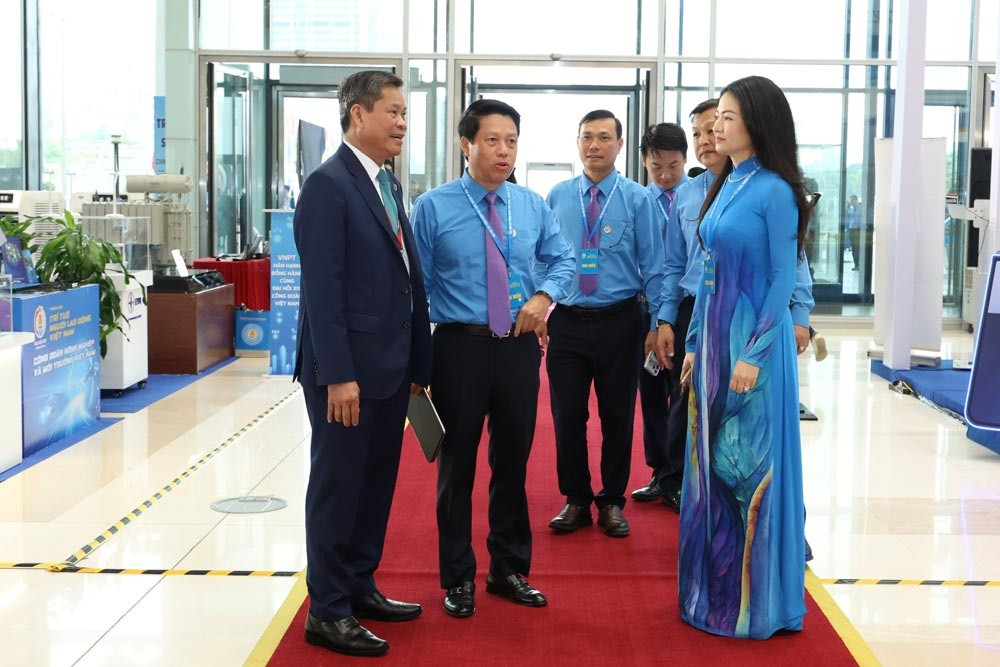 Phó Thống đốc Ngân hàng Nhà nước Phạm Tiến Dũng Phó Thống đốc Ngân hàng Nhà nước Phạm Tiến Dũng