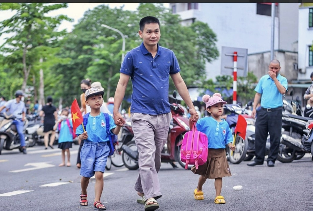 ổng Liên đoàn Lao động Việt Nam đề cao việc người lao động cần có thời gian nghỉ vào dịp đưa trẻ đến trường khai giảng năm học mới.