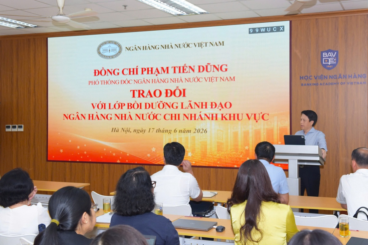 Phó Thống đốc Phạm Tiến Dũng chia sẻ định hướng ứng dụng công nghệ và chuyển đổi số ngành Ngân hàng