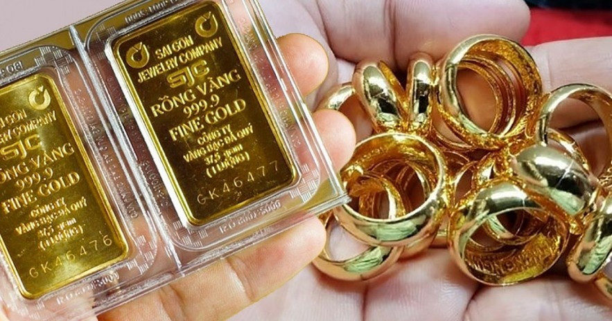 Giá vàng giảm sâu: Ưu tiên phân bổ tài sản thay vì 