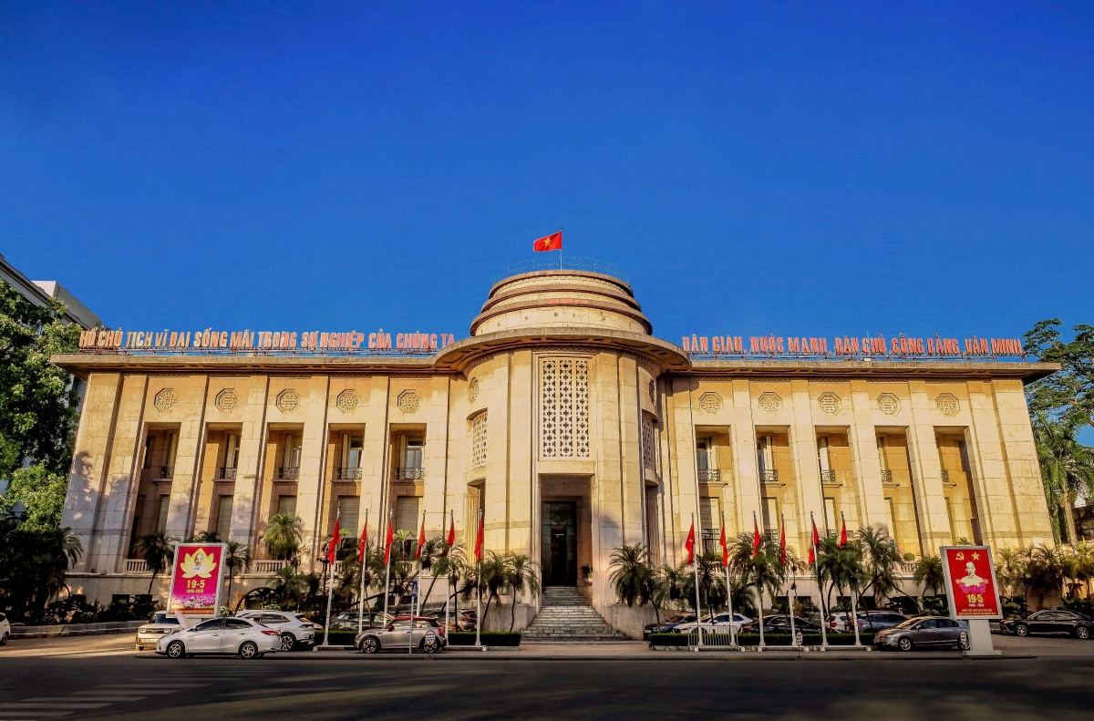 NHNN bổ sung báo cáo điện tử vào quy định về chế độ báo cáo định kỳ NHNN bổ sung báo cáo điện tử vào quy định về chế độ báo cáo định kỳ