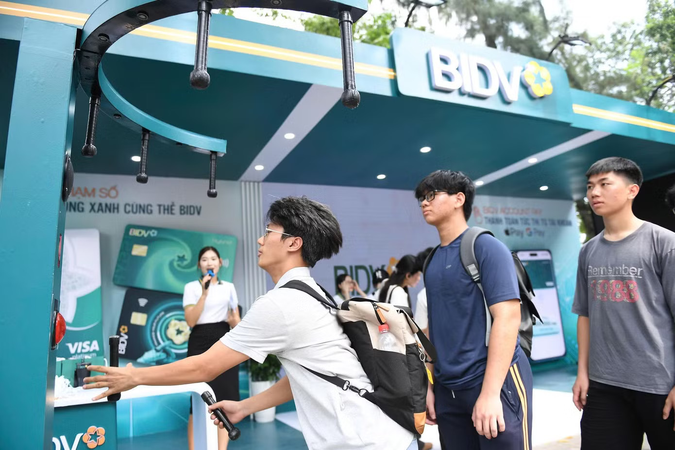 Check-in 360 độ, 'săn mưa quà tặng' cùng BIDV tại Sóng Festival - Ảnh 4.
