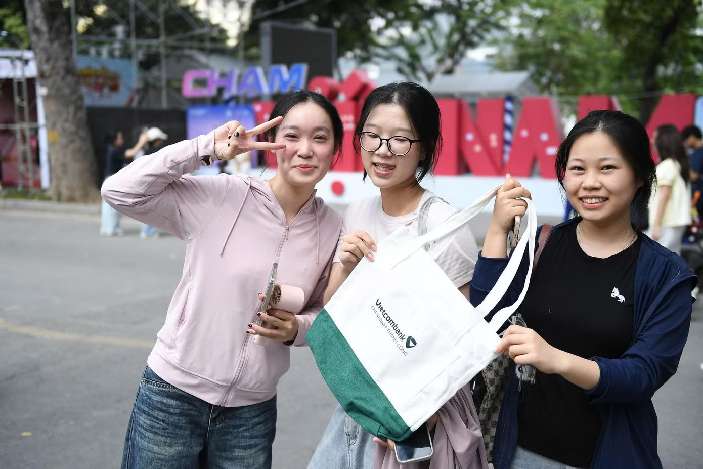 Check-in 360 độ, 'săn mưa quà tặng' cùng BIDV tại Sóng Festival - Ảnh 9.