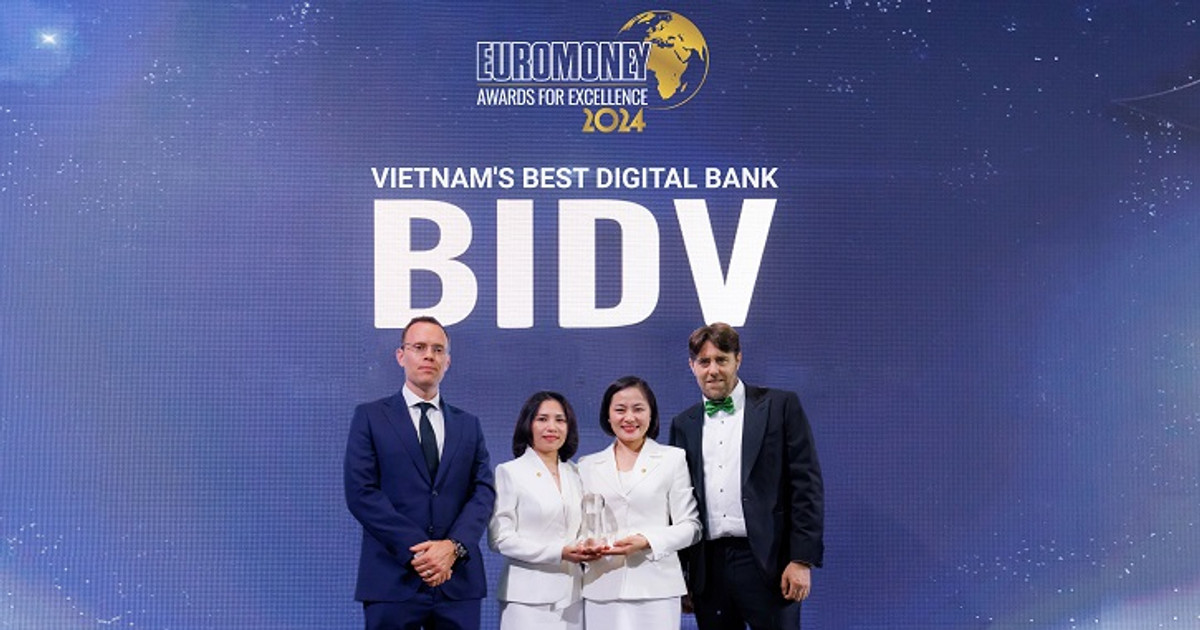 BIDV received "Best Digital Transformation Bank in Vietnam" Award