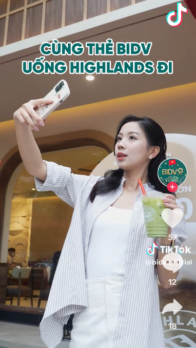 Khi đời trao cho bạn một chiếc thẻ...