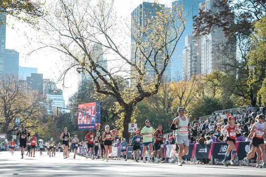 Runner Kim Thanh Hải: Mang khát vọng BIDV và niềm tự hào Việt Nam sải bước trên "thánh đường" Marathon thế giới
