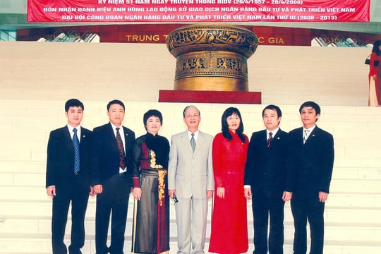 Kỷ niệm về con người và công việc một thời Sở giao dịch I