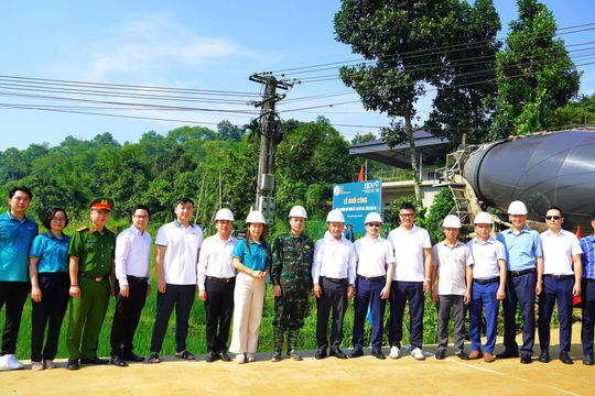 Khởi công xây dựng đường nội thôn Lủ 3: Chung sức mở đường từ những tấm lòng hiến đất vì cộng đồng