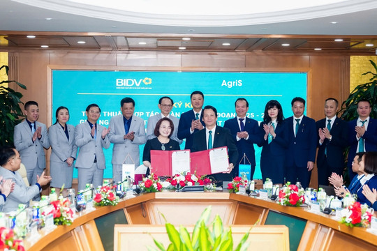 BIDV đồng hành cùng AgriS phát triển nông nghiệp công nghệ cao