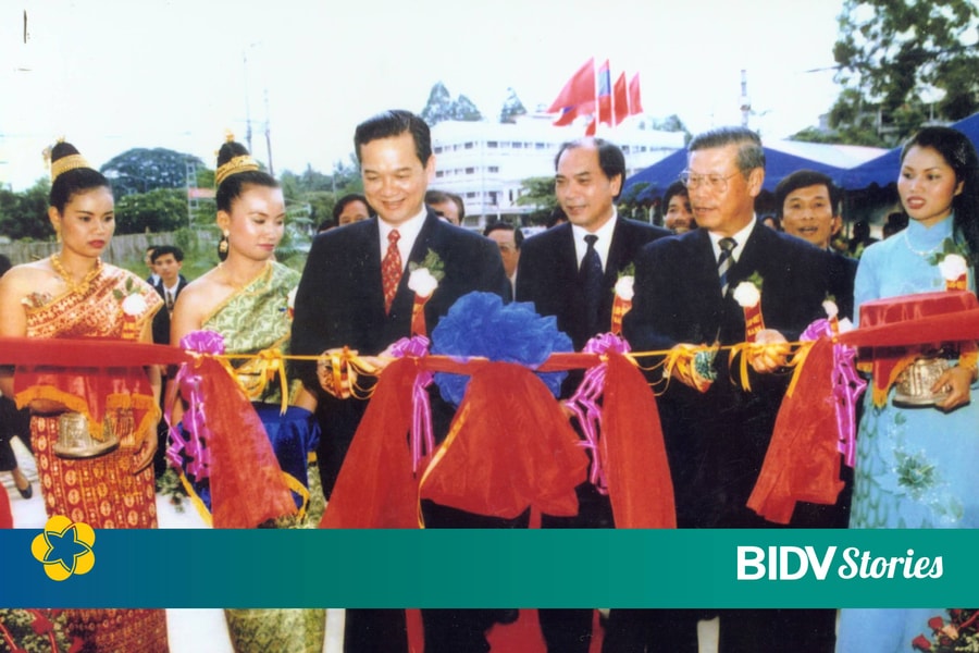 From the blessing ceremony... to the five-ring dance