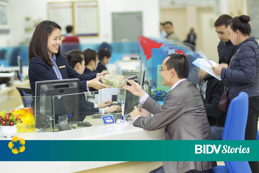 Những cuộc điện thoại vàng