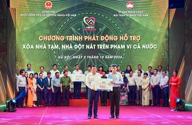 BIDV ủng hộ 100 tỷ đồng chung tay xóa nhà tạm, nhà dột nát BIDV ủng hộ 100 tỷ đồng chung tay xóa nhà tạm, nhà dột nát
