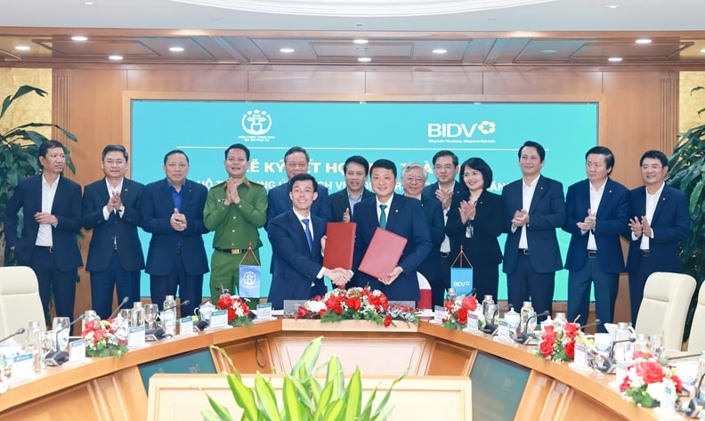 TTBC số 06/2025: Chung tay đưa dịch vụ công trực tuyến đến gần hơn với người dân, doanh nghiệp TTBC số 06/2025: Chung tay đưa dịch vụ công trực tuyến đến gần hơn với người dân, doanh nghiệp