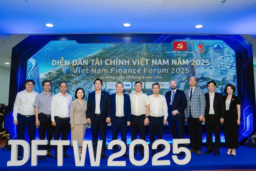 BIDV đồng hành cùng Diễn đàn Tài chính thường niên Việt Nam 2025 BIDV đồng hành cùng Diễn đàn Tài chính thường niên Việt Nam 2025