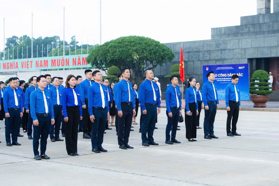 Tuổi trẻ BIDV: Chung sức xây dựng BIDV LỚN – MẠNH – XANH