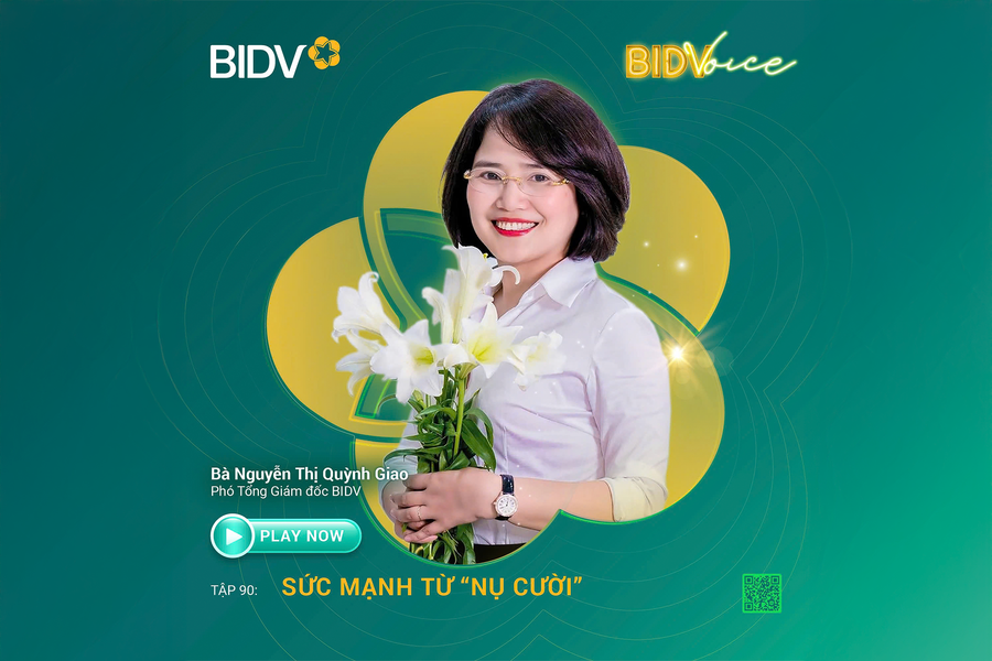 Nụ cười đẹp nhất là nụ cười xuất phát từ niềm tự hào