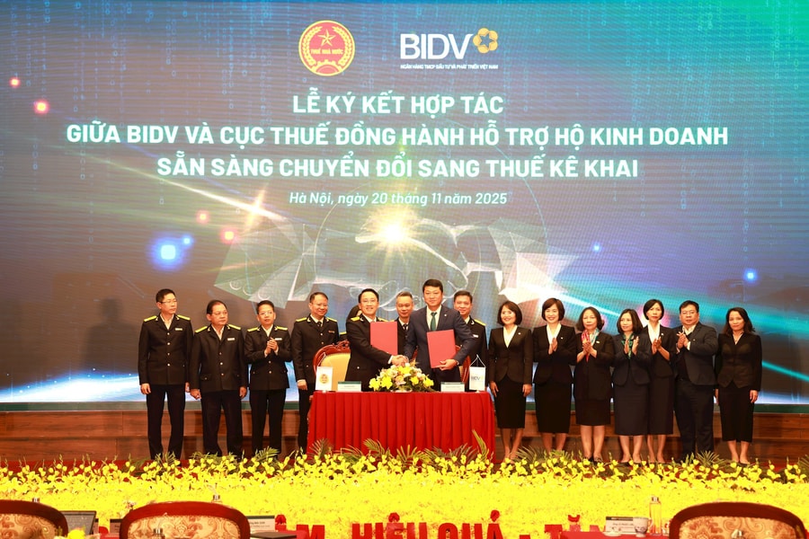 BIDV cùng ngành thuế đồng hành hỗ trợ hộ kinh doanh chuyển đổi sang thuế kê khai