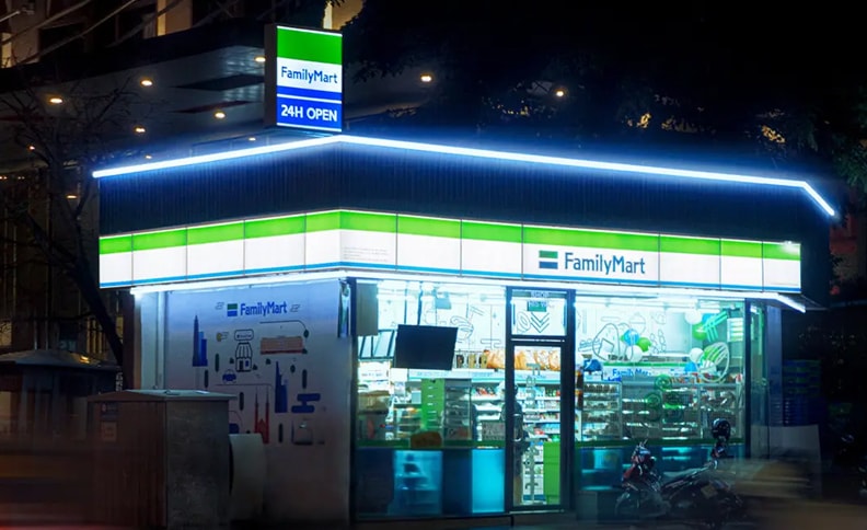 15% off when shopping at Family Mart with Napas and Mastercard BIDV cards